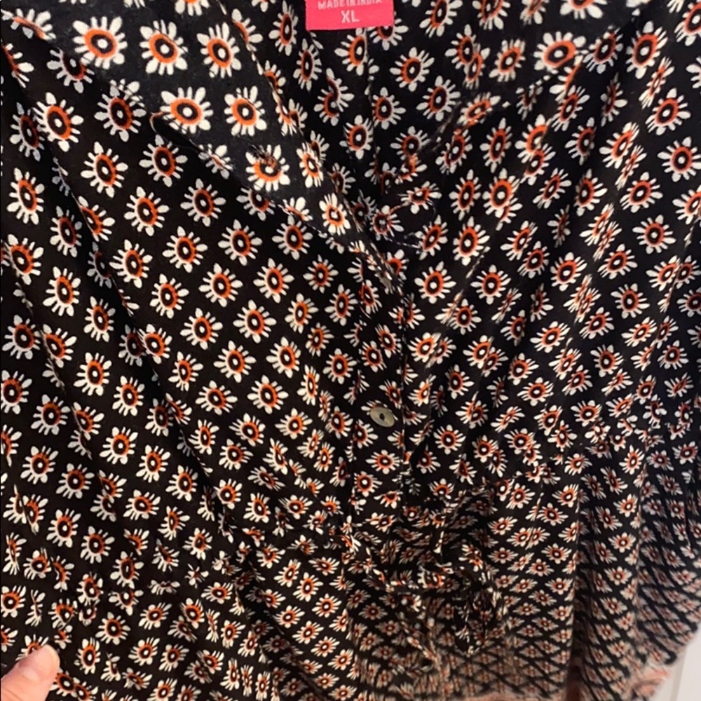 Romper - Picture 2 of 3